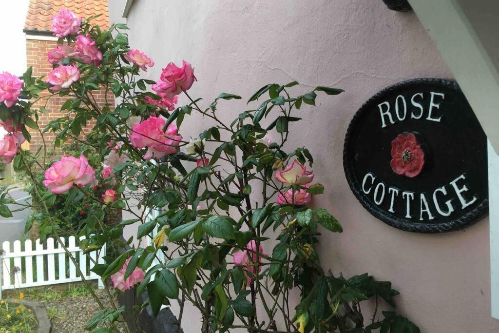 Rose Holiday home *